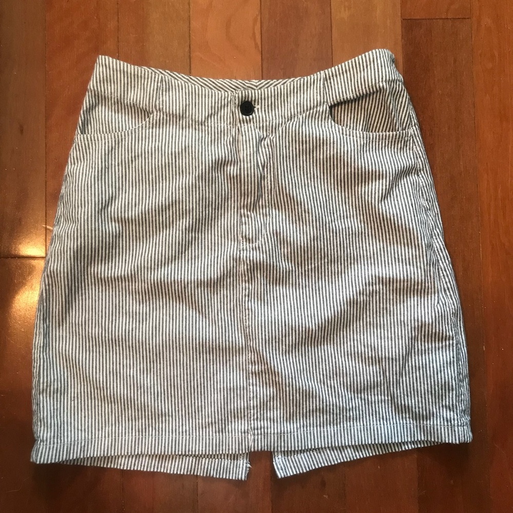 Brandy Melville skirt